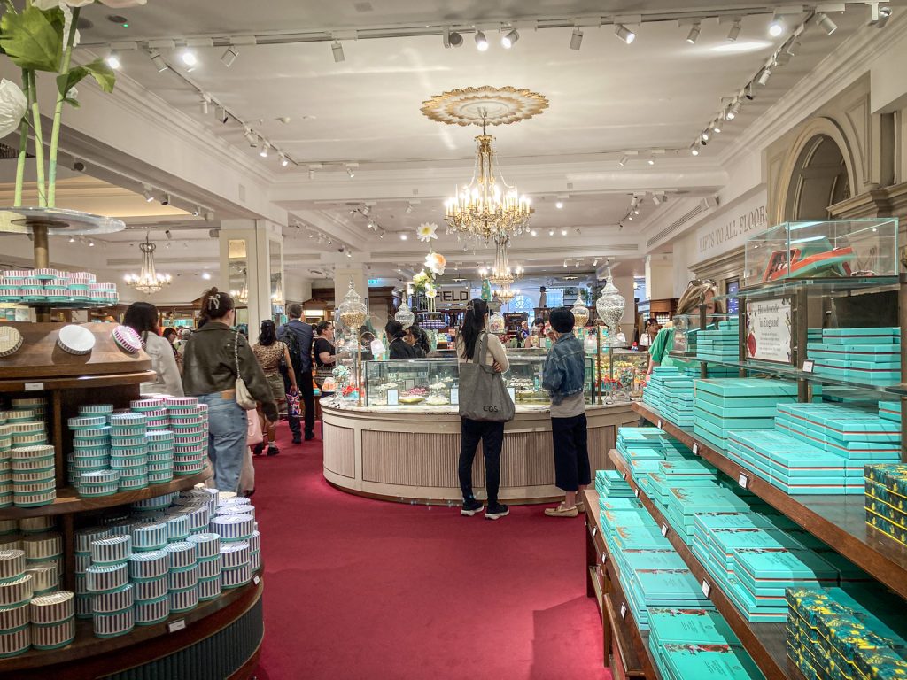 Fortnum & Mason - Store